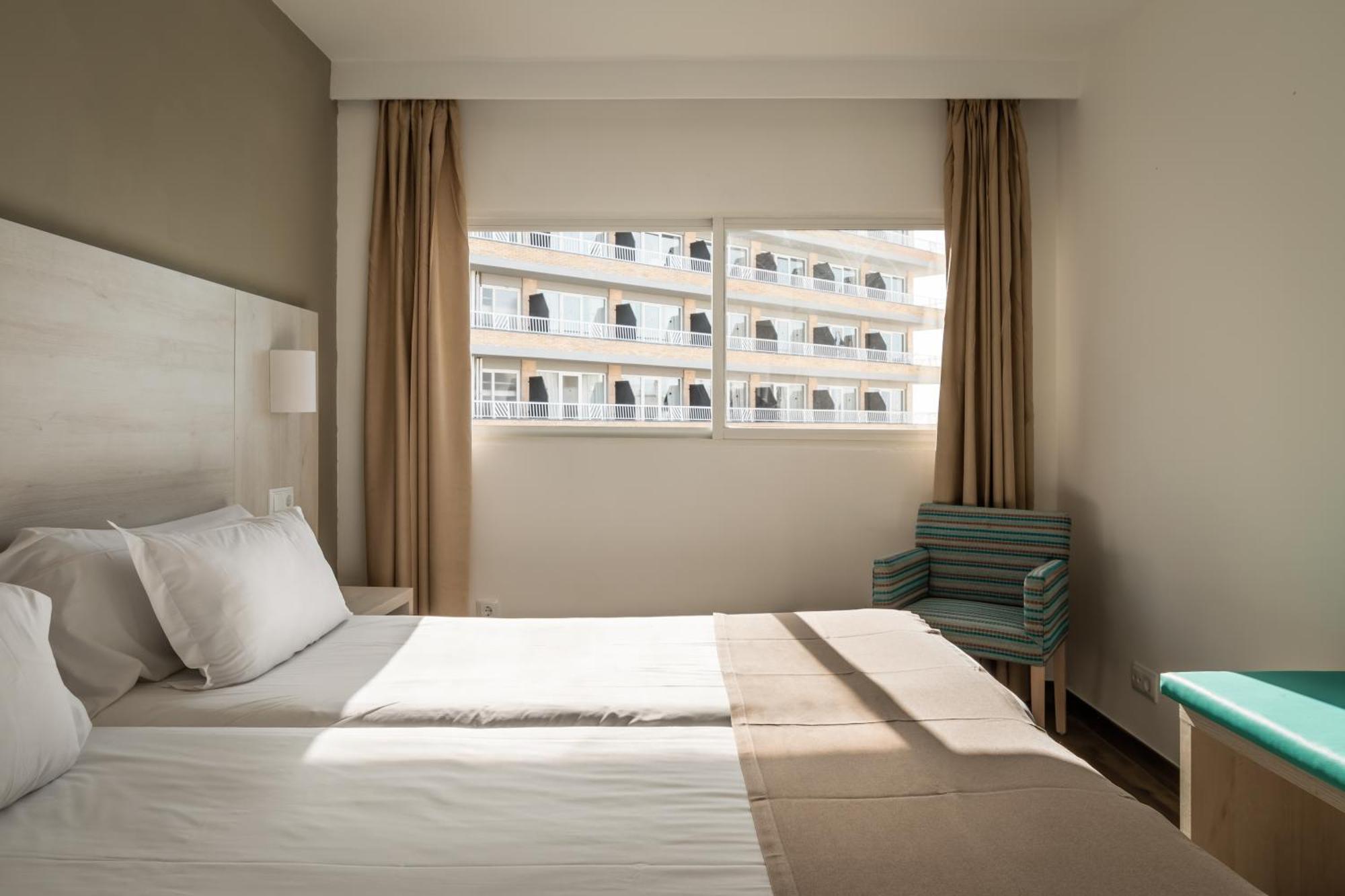 Apartamentos Vistasol Magaluf  Zewnętrze zdjęcie